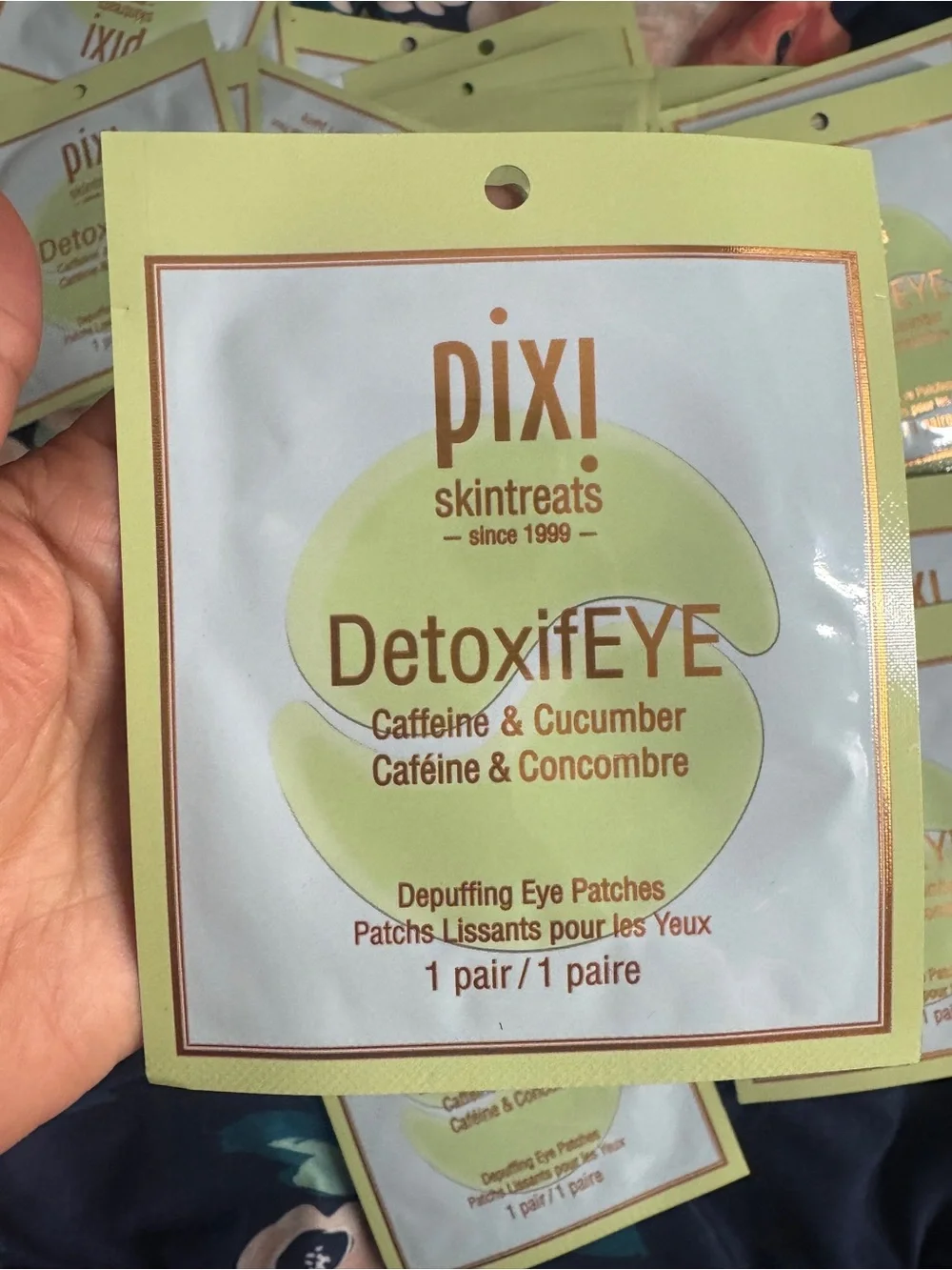 Pixi DetoxifEYE Eye Patches - Yellow